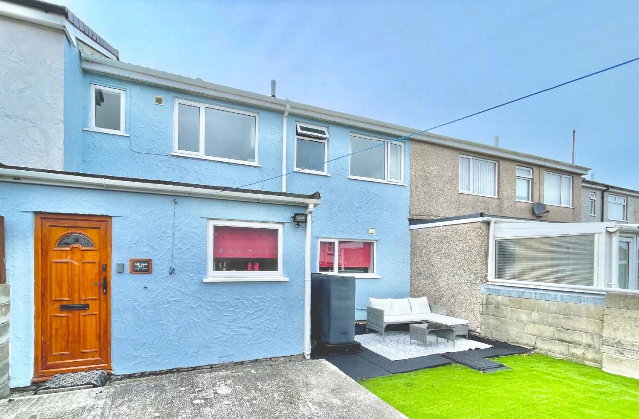 Cae Glas Apartments Holyhead Exterior photo